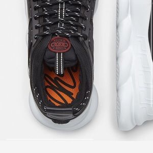 Versace chain reaction